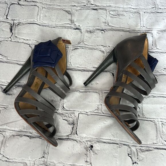 LAMB brand gray and navy leather heels - Picture 10 of 11